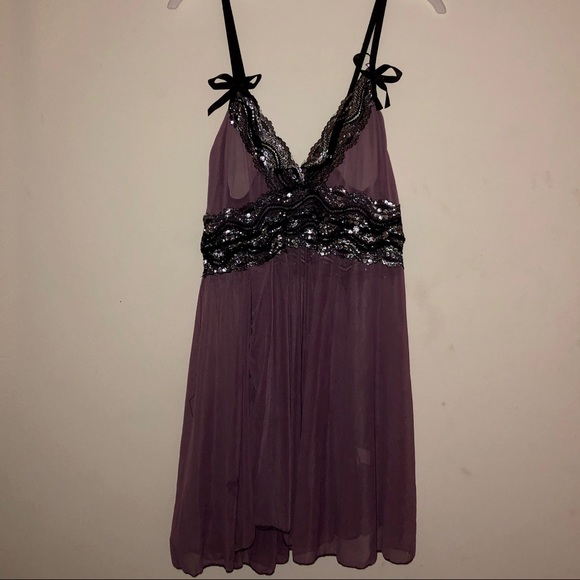 Sheer Night Gown - Picture 2 of 3